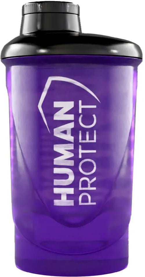 Shaker lila mit Logo „HUMAN PROTECT“ und vertikalem Schriftzug an der Vorderseite